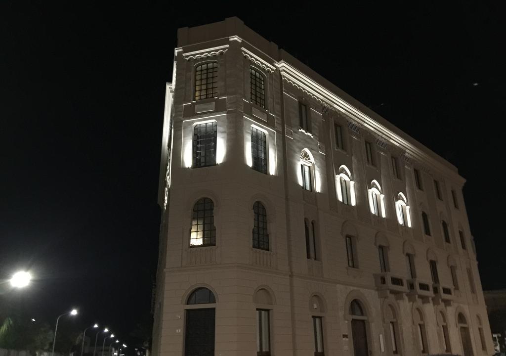 Il Bastione Duca D'Aosta Bed & Breakfast ตราปานี ภายนอก รูปภาพ