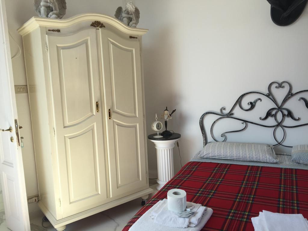 Il Bastione Duca D'Aosta Bed & Breakfast ตราปานี ภายนอก รูปภาพ